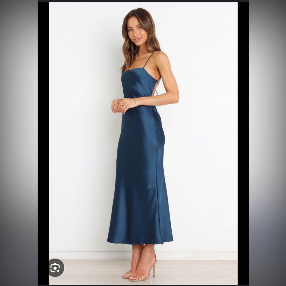 Petal and Pup Medium Size 8 Slip Dress